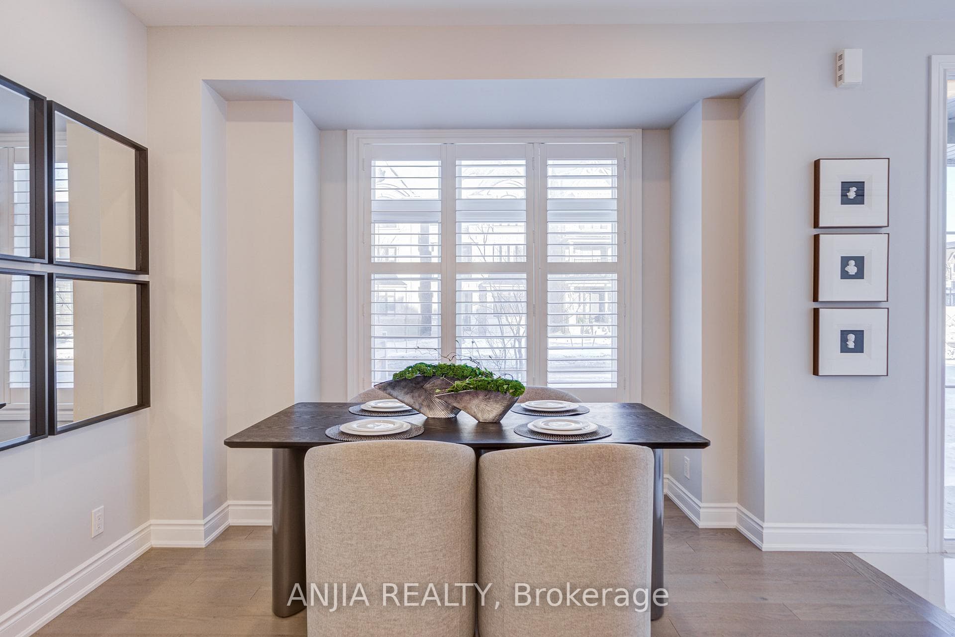 35 York Downs Boulevard photo 10