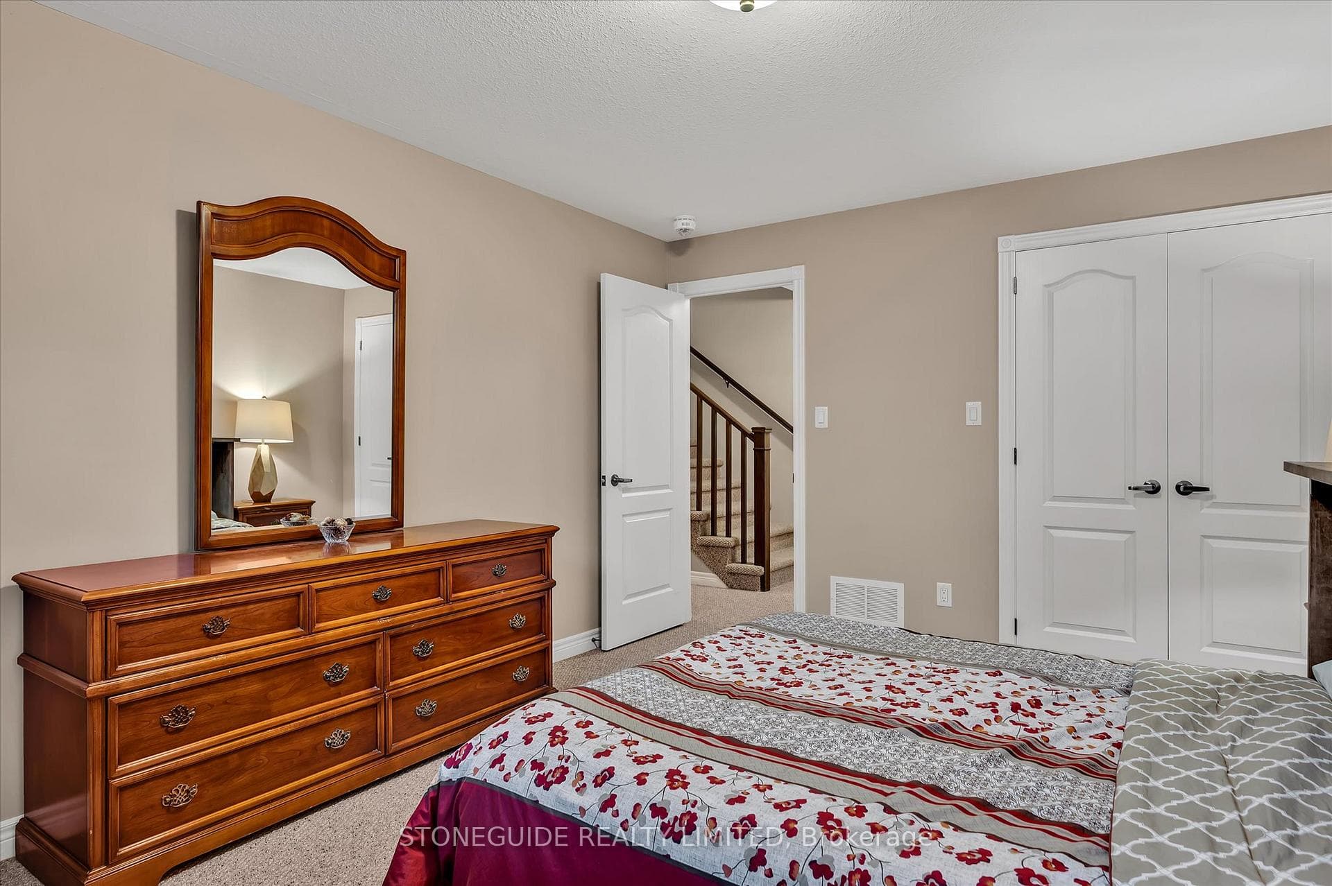 301 CARNEGIE Avenue Unit 202 photo 32