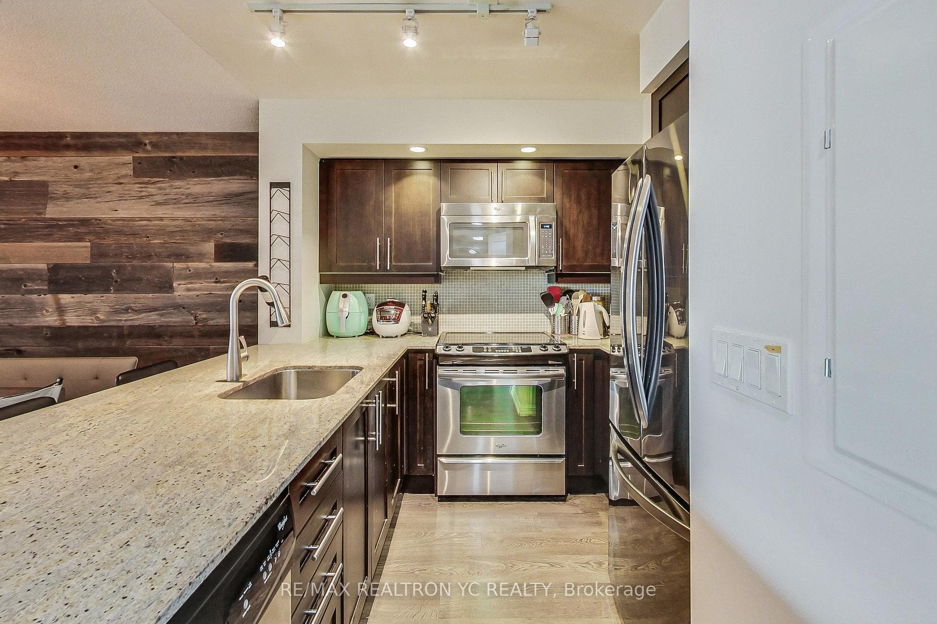 85 East Liberty Street Unit 721 photo 8