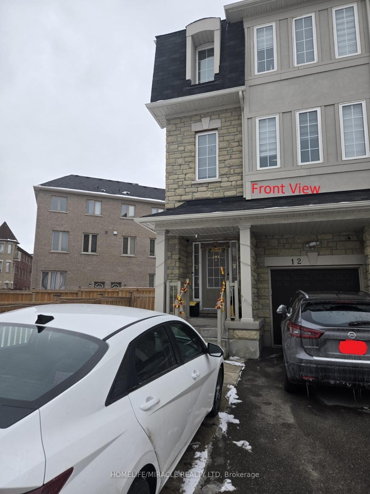 12 Sprucewood Road photo 1
