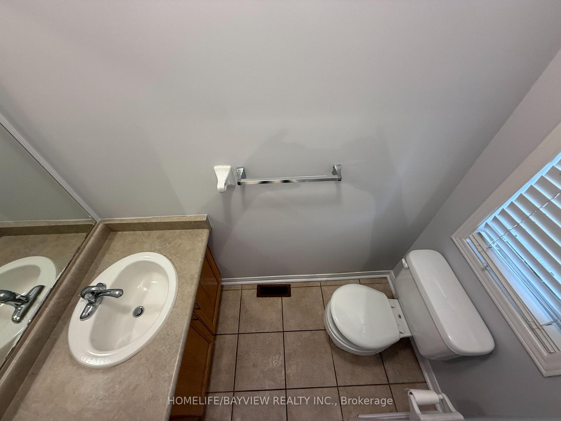 10 Selkirk Drive photo 14