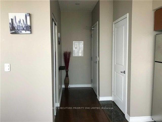 2885 Bayview Avenue Unit 1505 photo 11