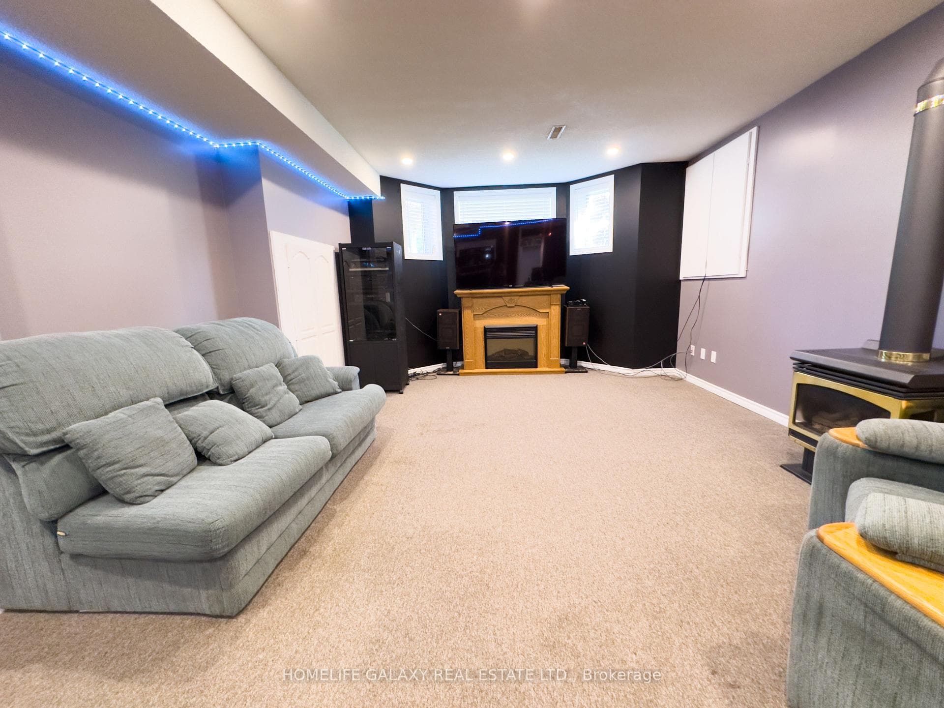135 Trudeau Drive photo 28