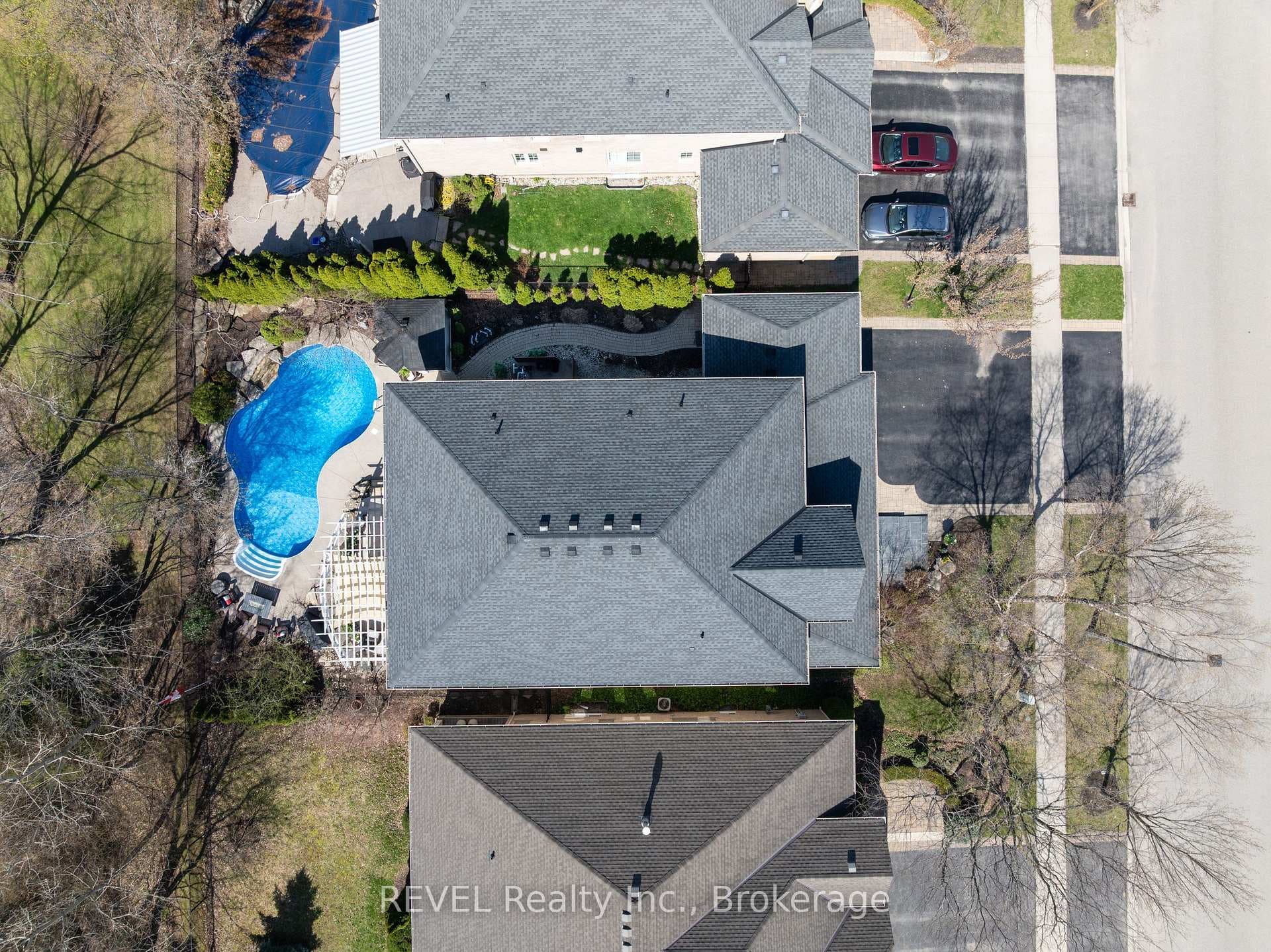 4266 Clubview Drive photo 49