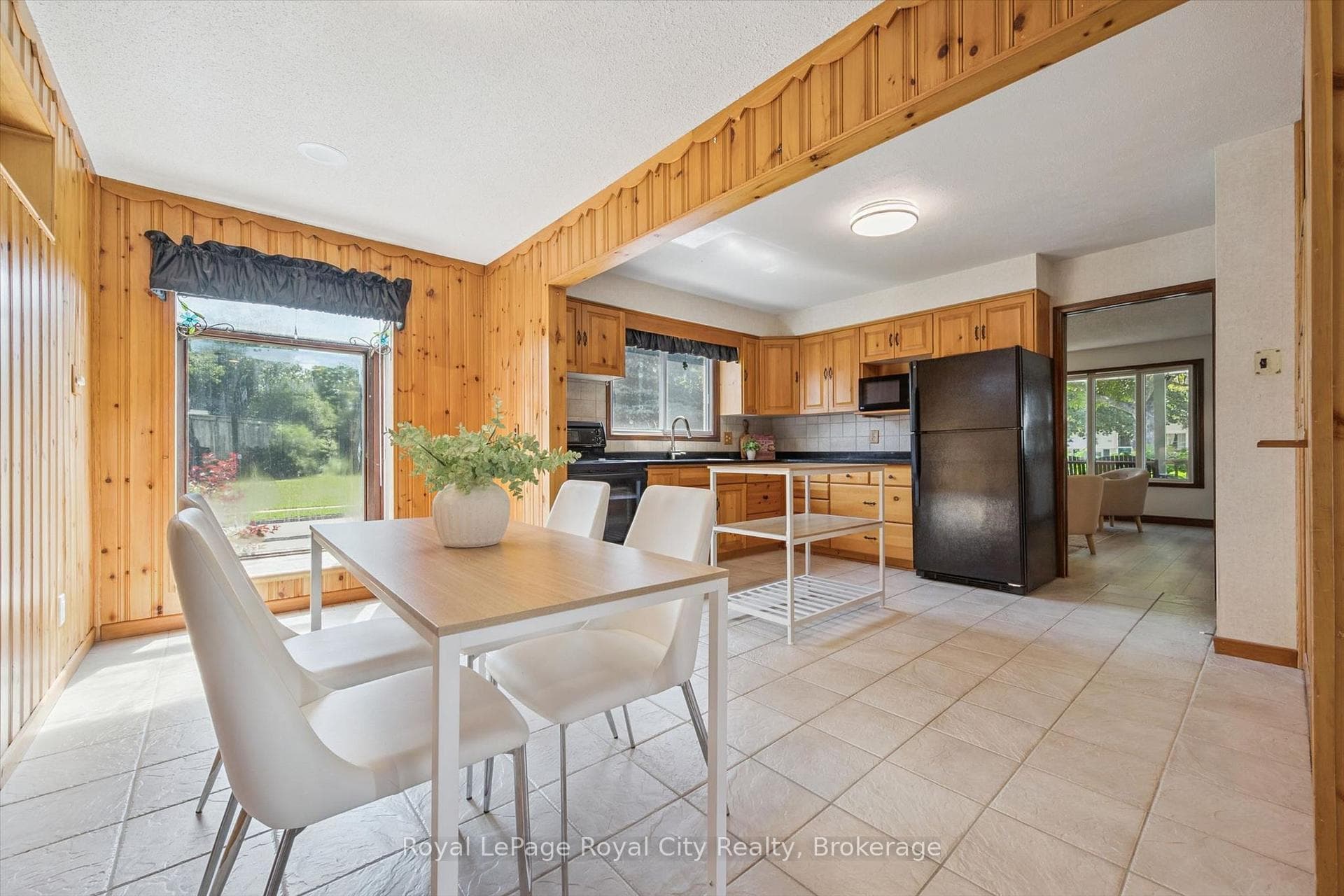85 Sleeman Avenue photo 17