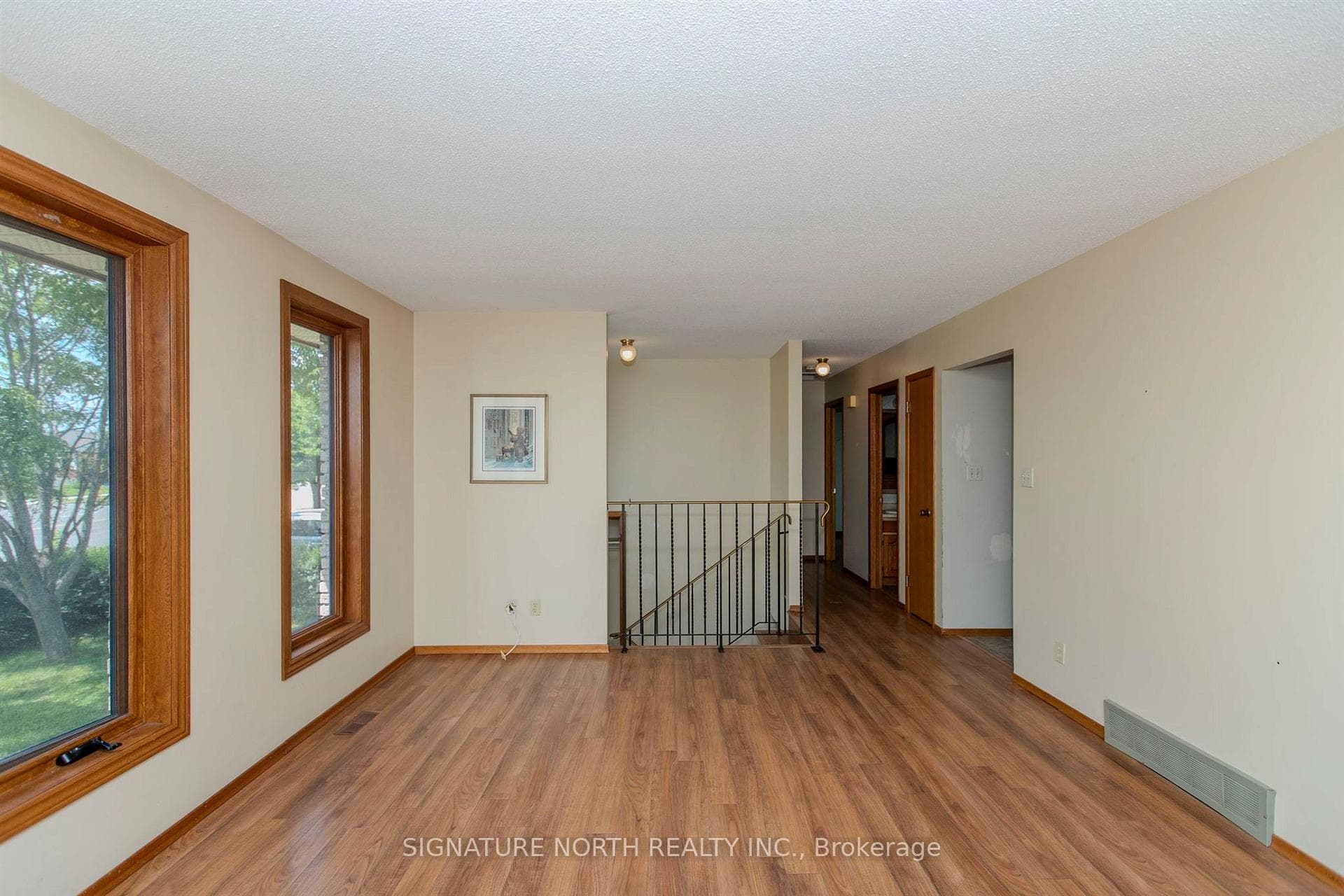 767 James Street photo 15