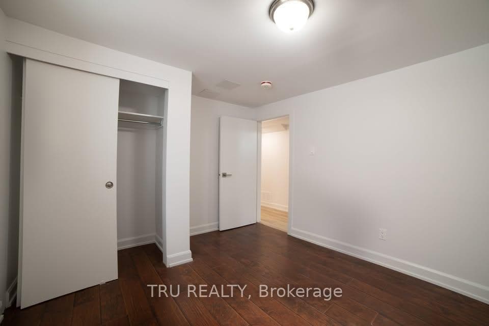2424 Iris Street Unit B photo 12
