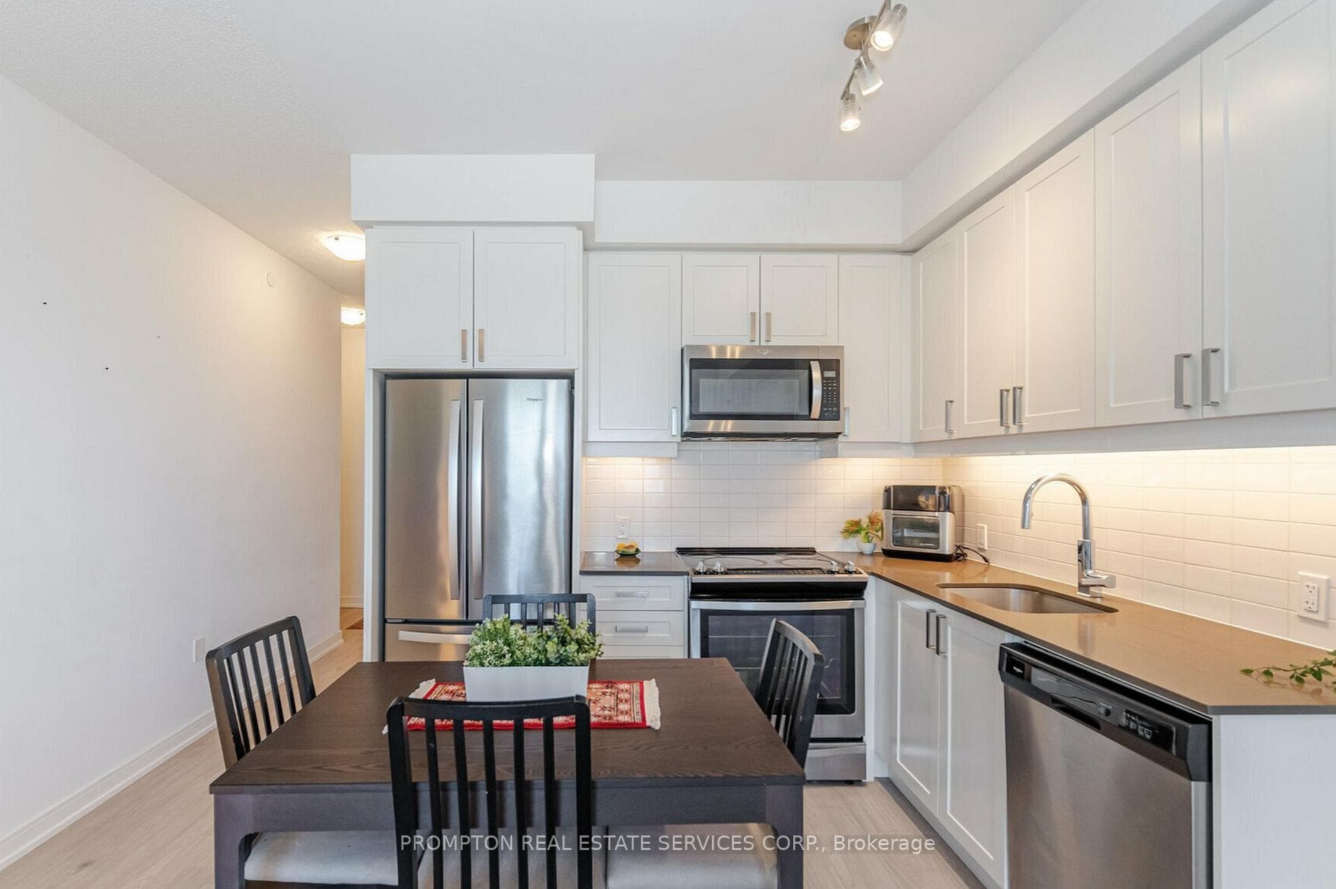 8 Nahani Way Unit 3320 photo 40