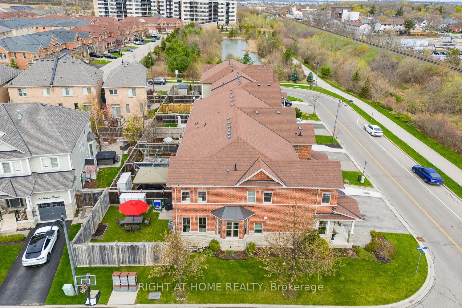 152 Duncan Lane photo 38