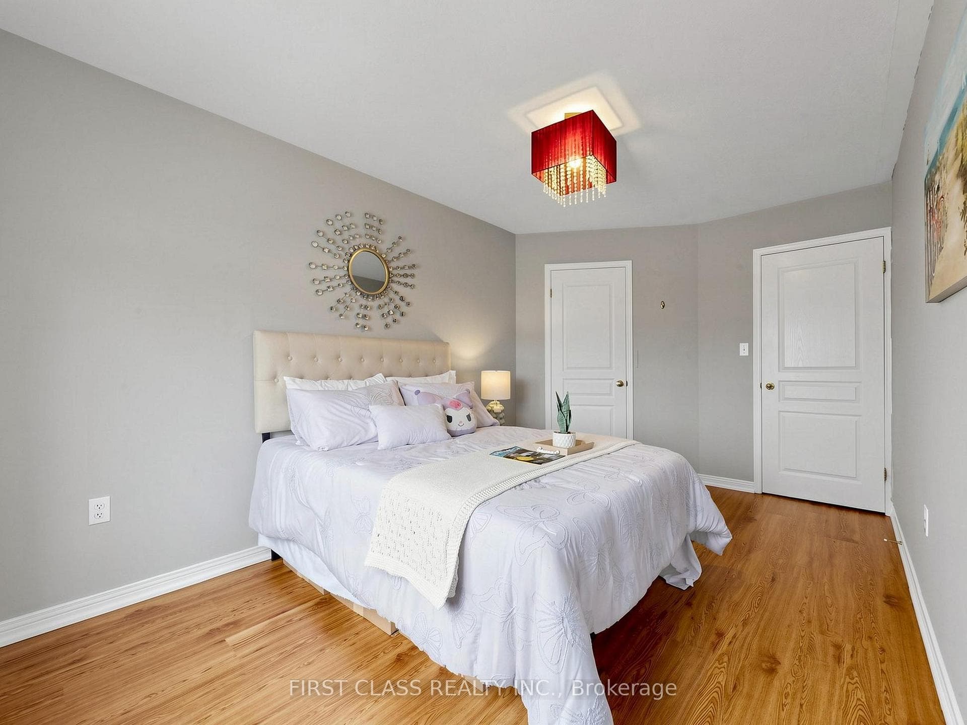 11 Diamond Court photo 35