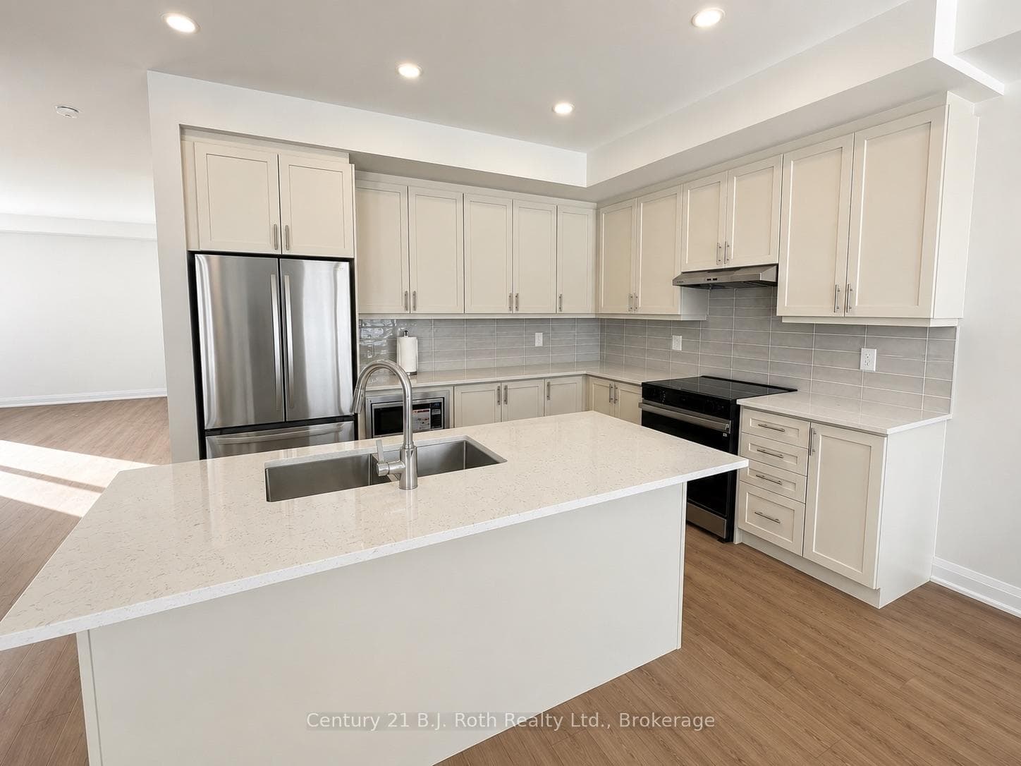 81 Lightfoot Drive photo 6