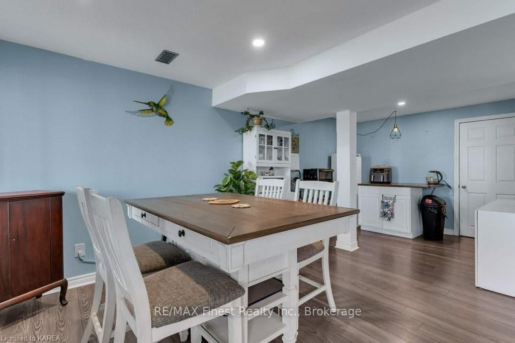 2408 WASHBURN Road photo 33