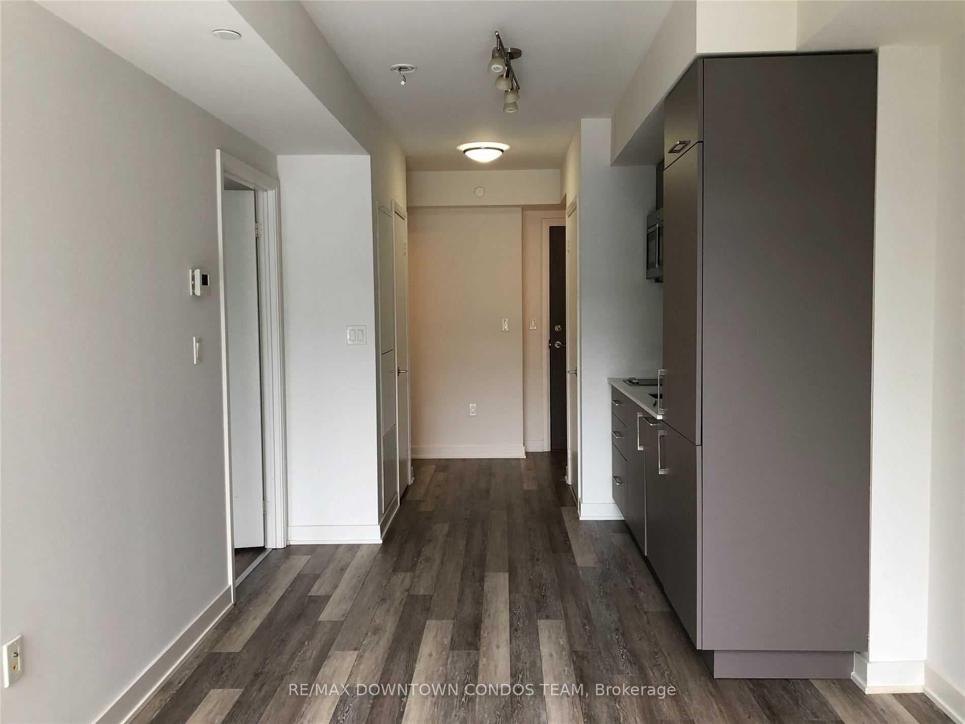 576 Front Street Unit 602 photo 8