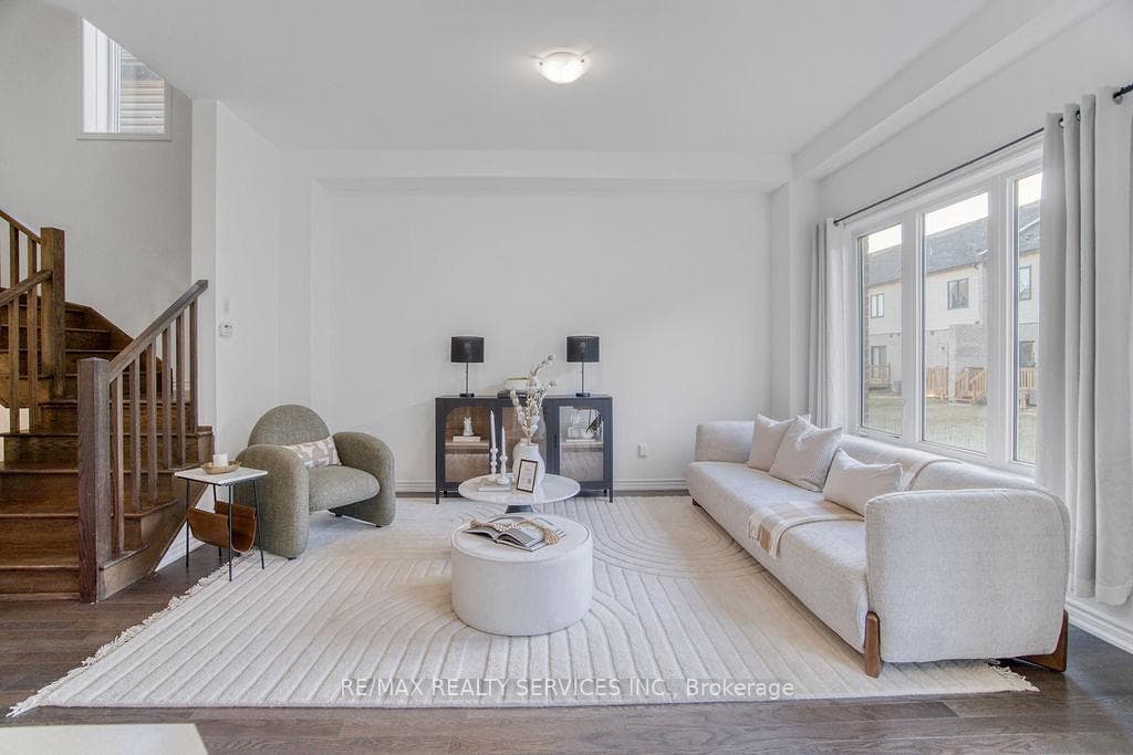 9 Copeman Avenue photo 12