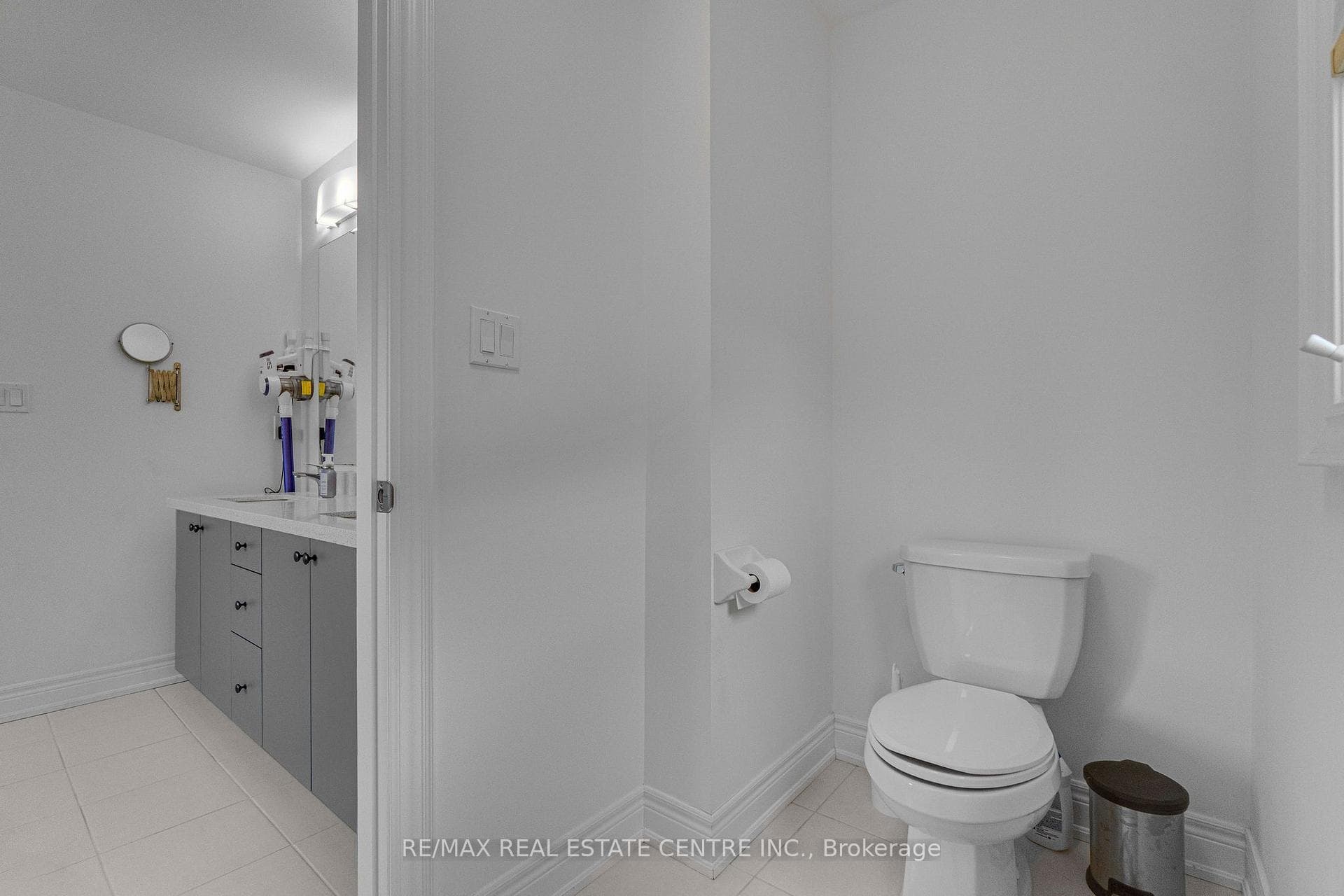 1319 Britton Crescent photo 26
