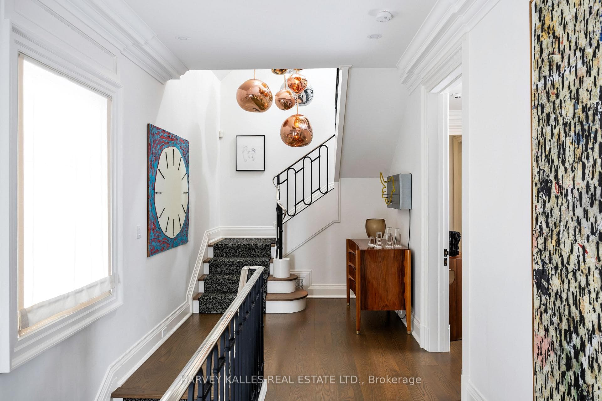 297 Russell Hill Road photo 32