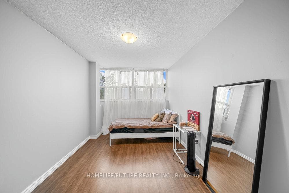 4101 Sheppard Avenue Unit 404 photo 15