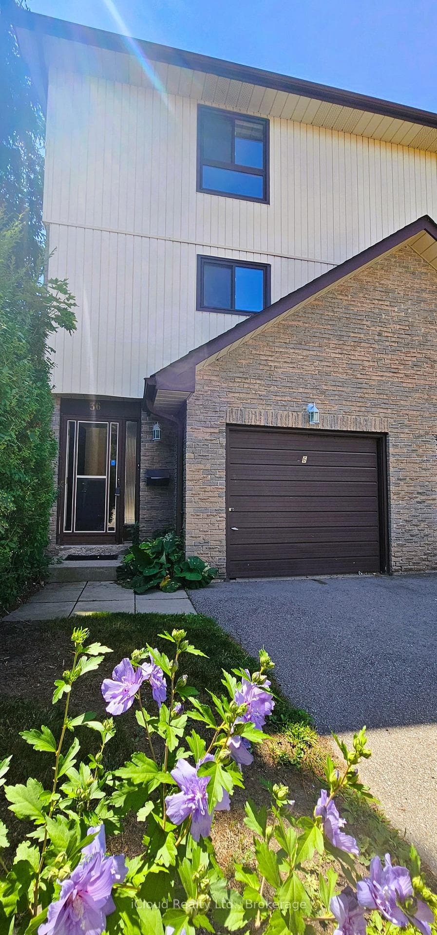 Welcome to 36 Dawson Cres.