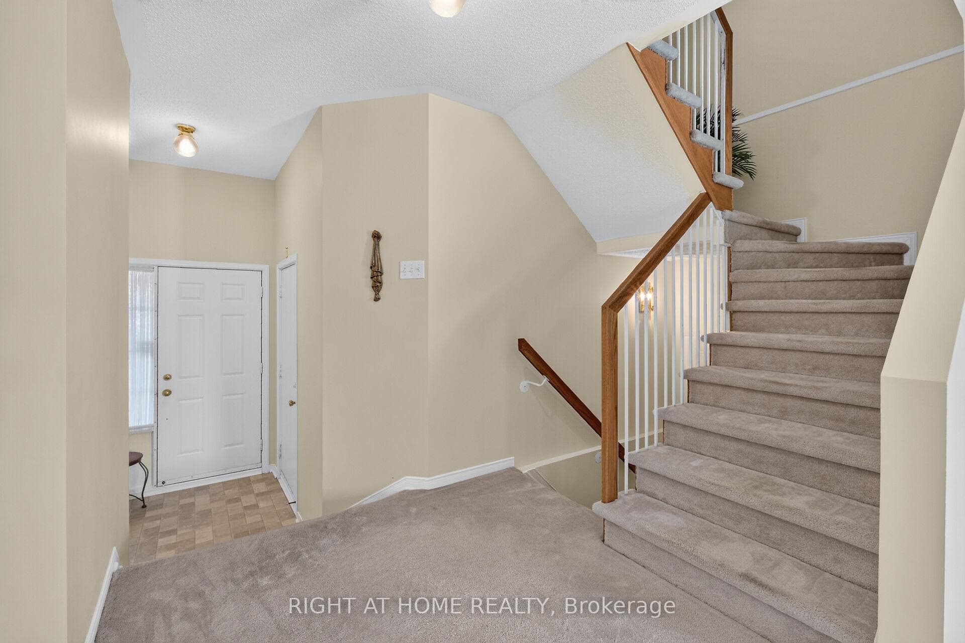 6165 Arbourwood Drive photo 24
