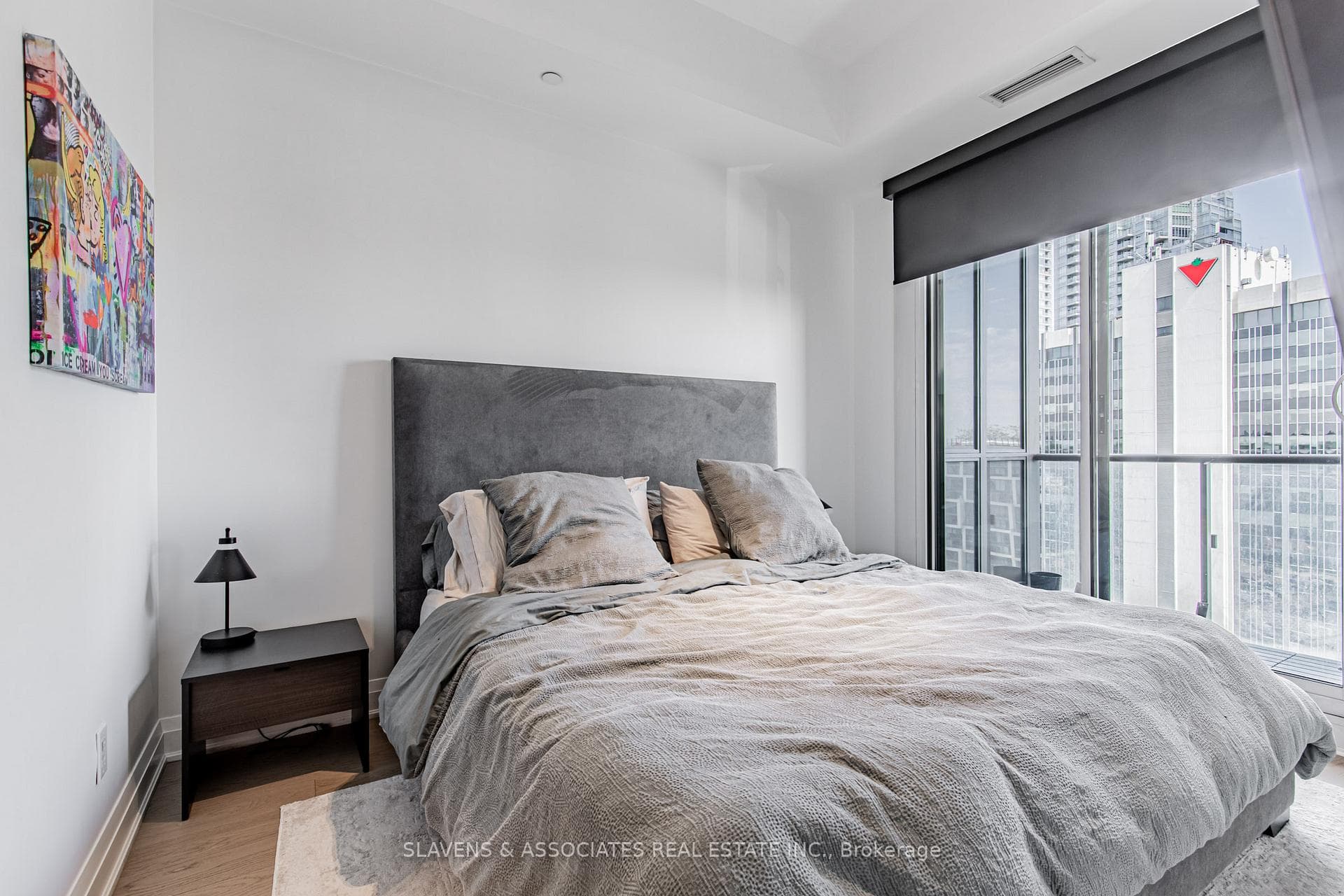 60 Berwick Avenue Unit LPH01 photo 14