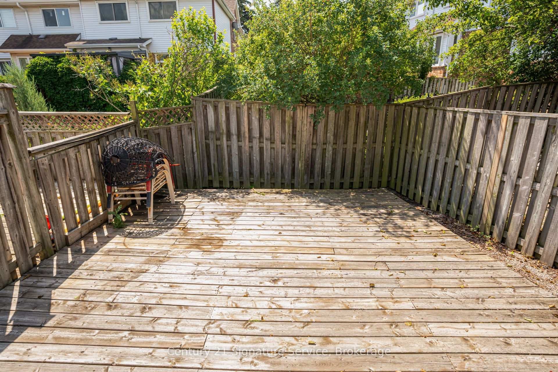 2755 Lindholm Crescent photo 49