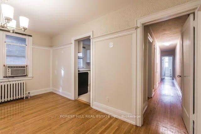 163 Highbourne Avenue Unit 2nd Floor North photo 9