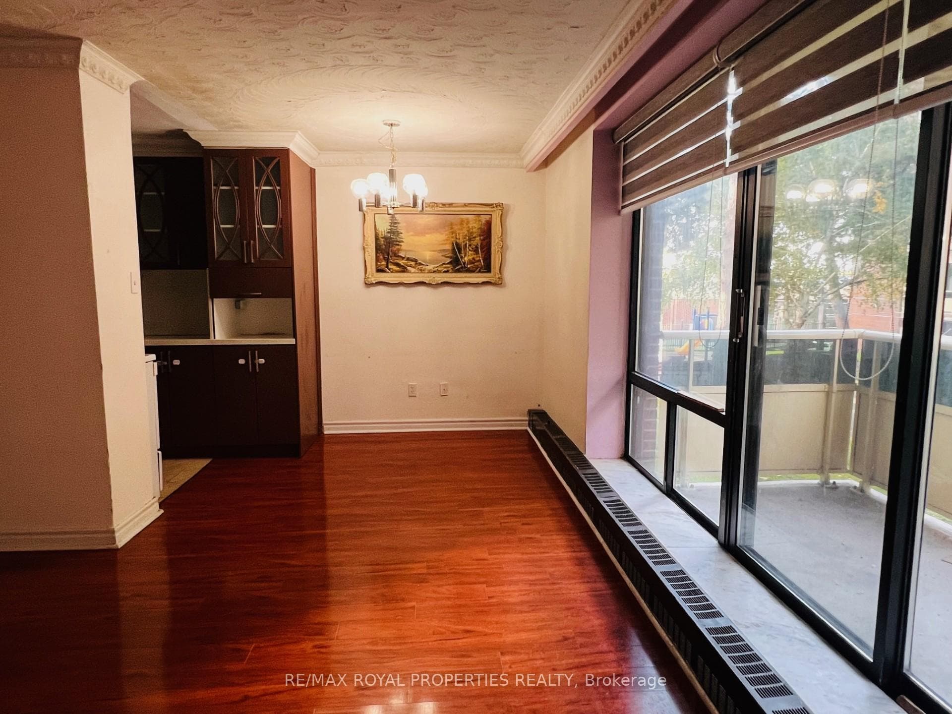 921 Midland Avenue Unit 109 photo 3