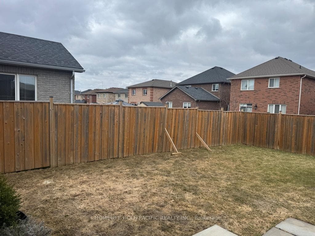 86 Nathan Crescent photo 30