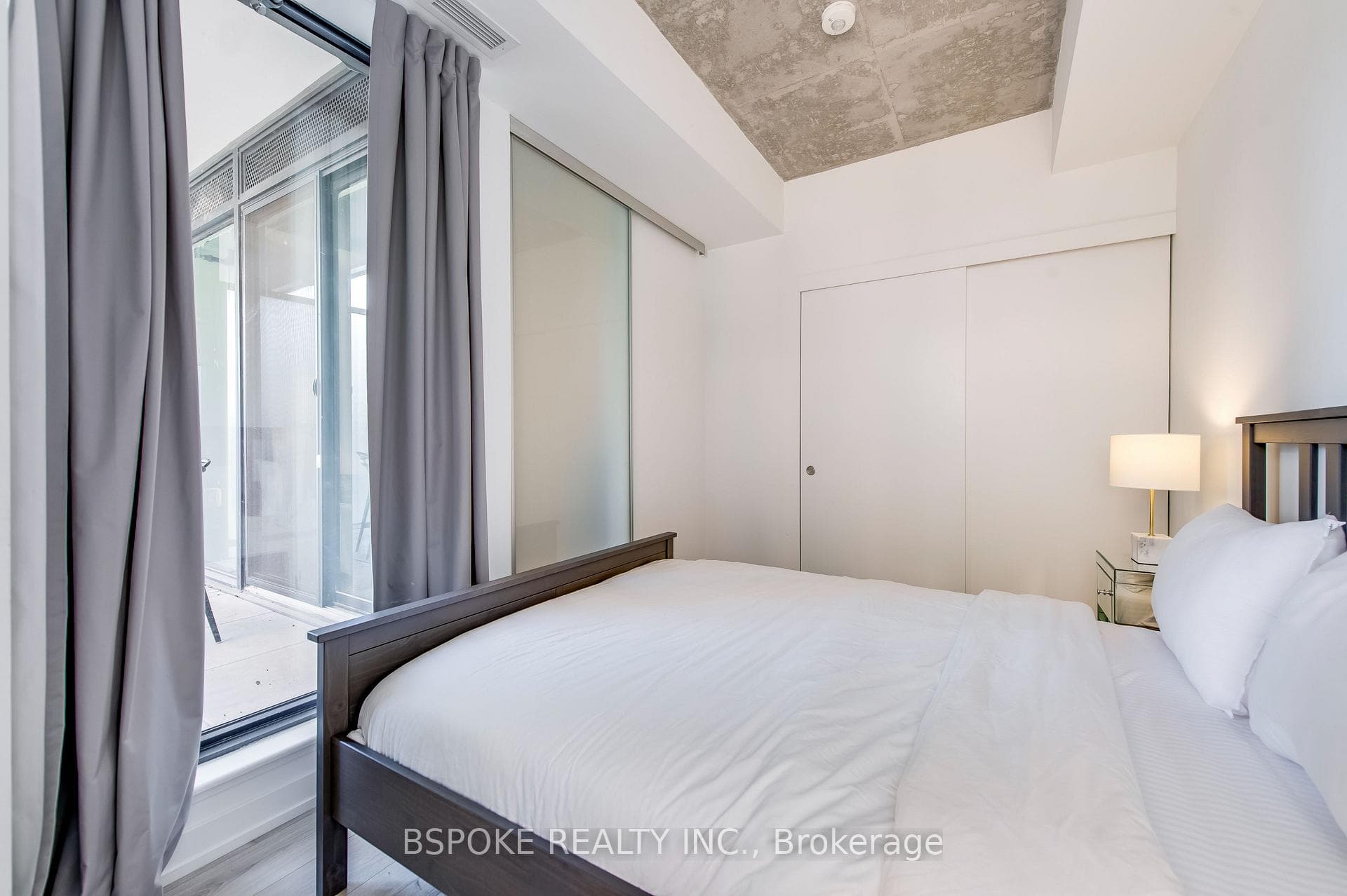161 Roehampton Avenue Unit 221 photo 12