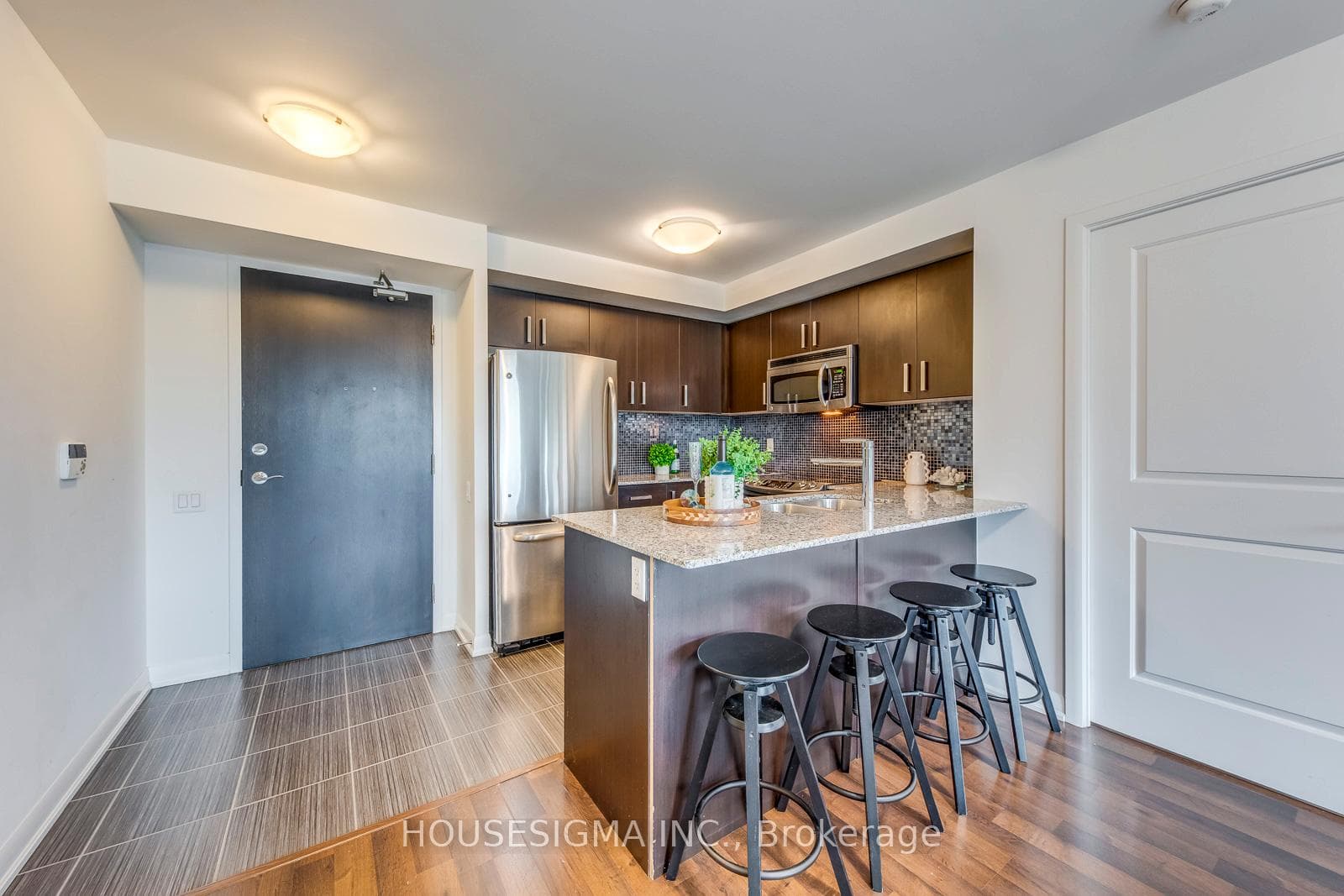 17 Anndale Drive Unit 308 photo 11
