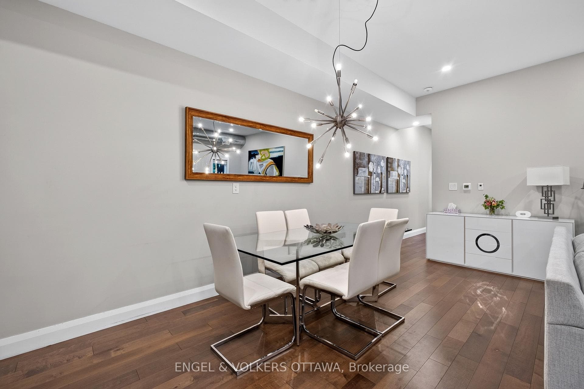 44 Byron Avenue Unit D photo 17