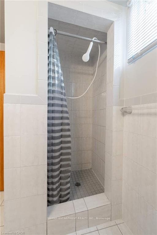 134 Marcella Crescent Unit B photo 12