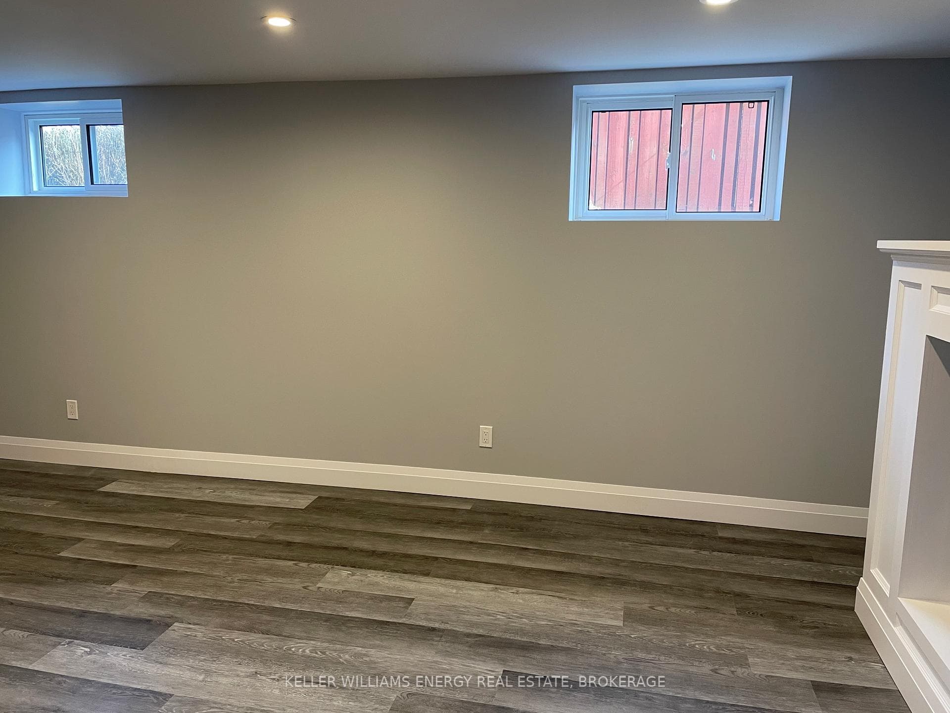 339 Jasper Avenue photo 19