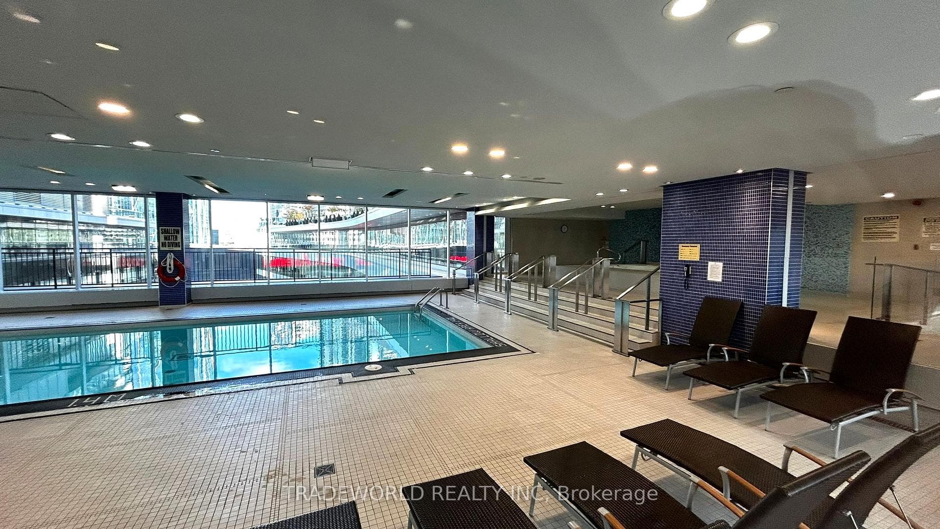 65 Bremner Boulevard Unit 2607 photo 17