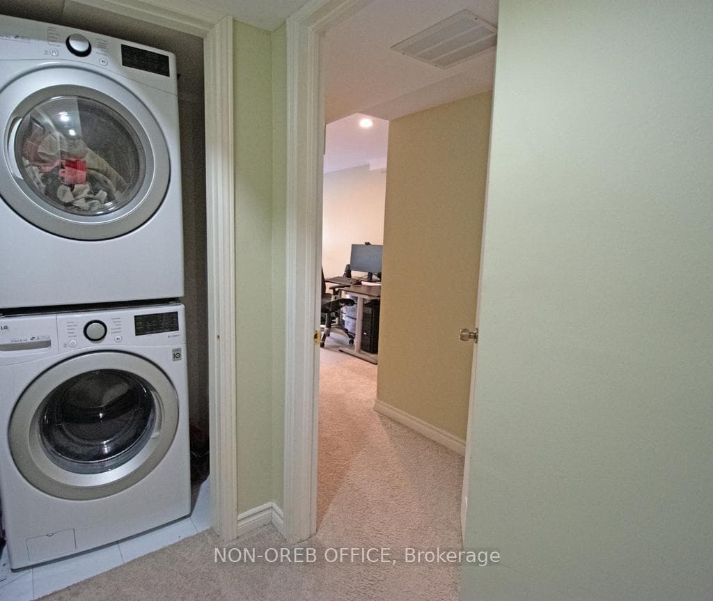 105 TALL OAK Private photo 32