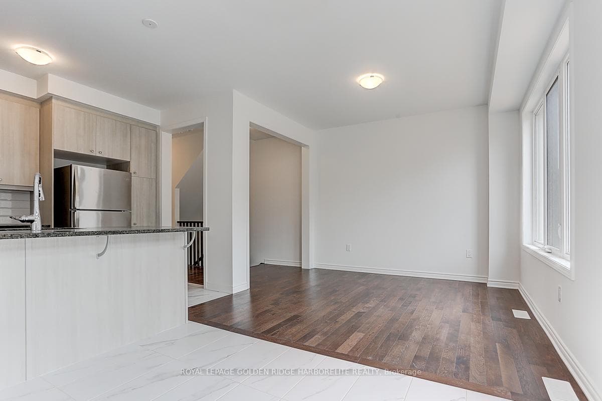 1386 William Halton Parkway photo 21