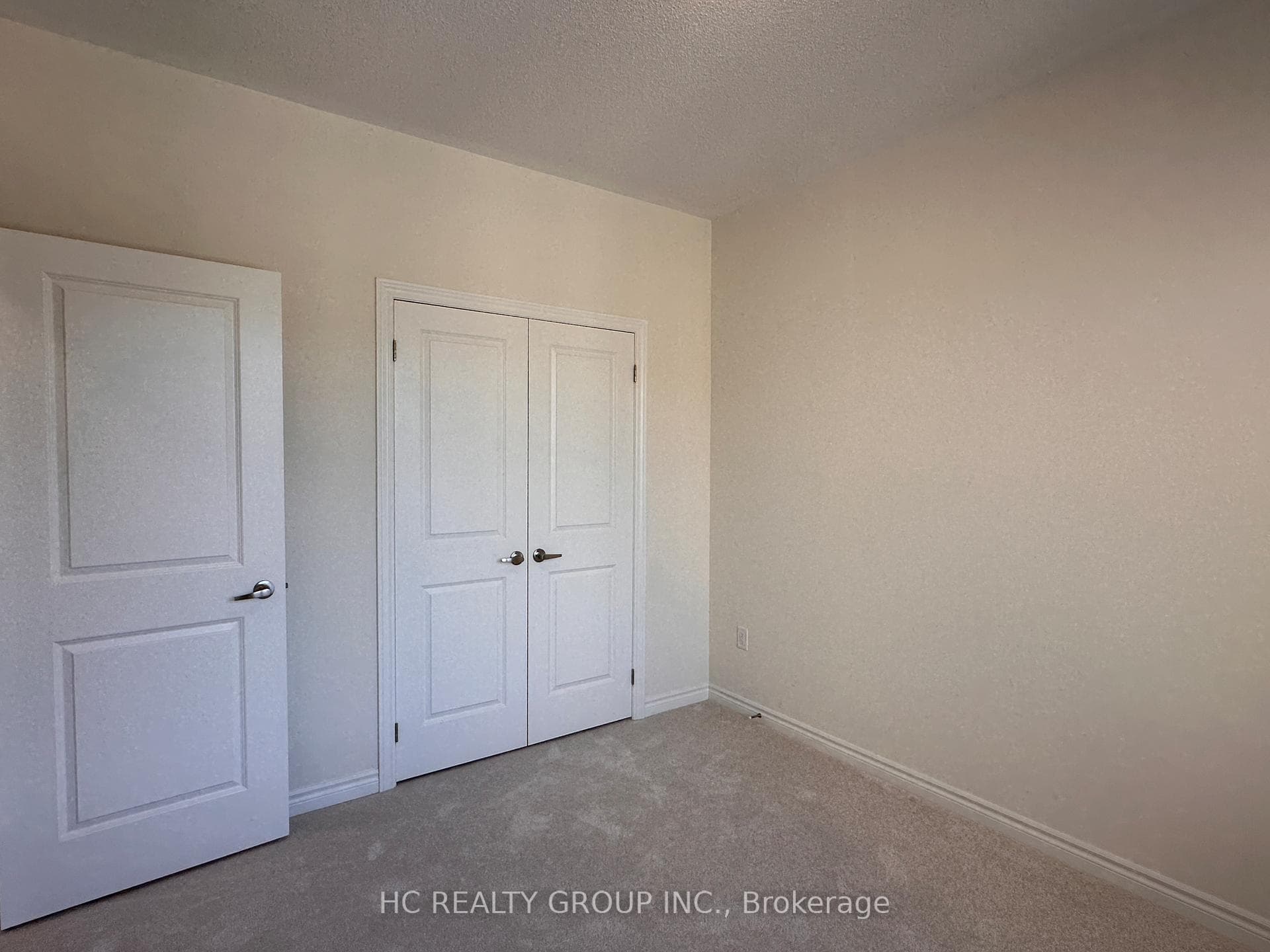 2925 NAKINA Street photo 13