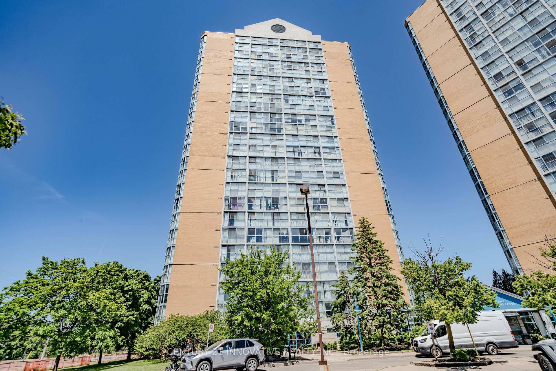 25 Trailwood Drive Unit 602 photo 3