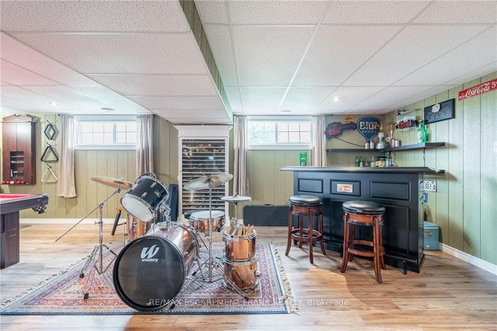 664 Ridge Road photo 31