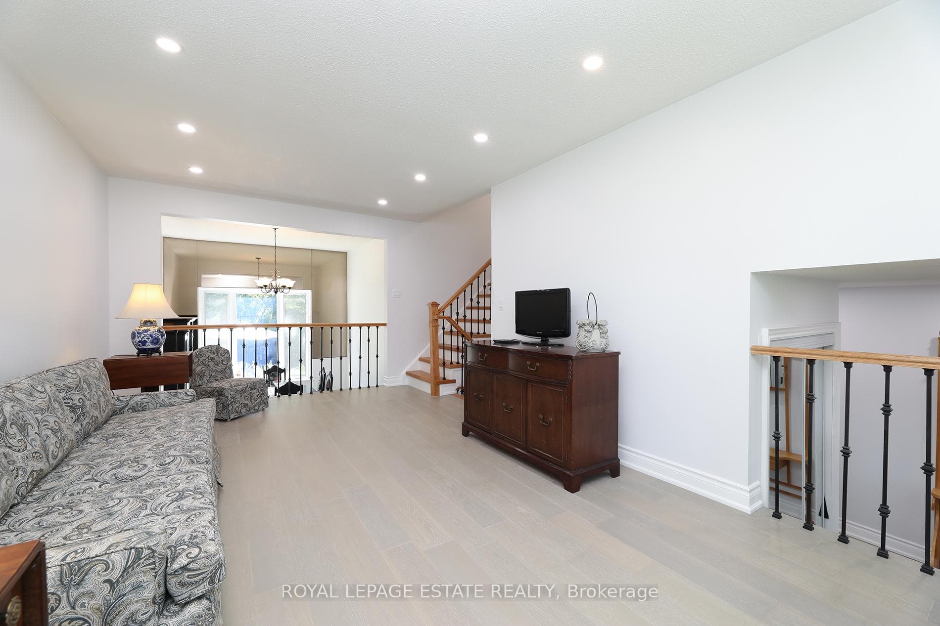 17 Jacob Drive photo 13