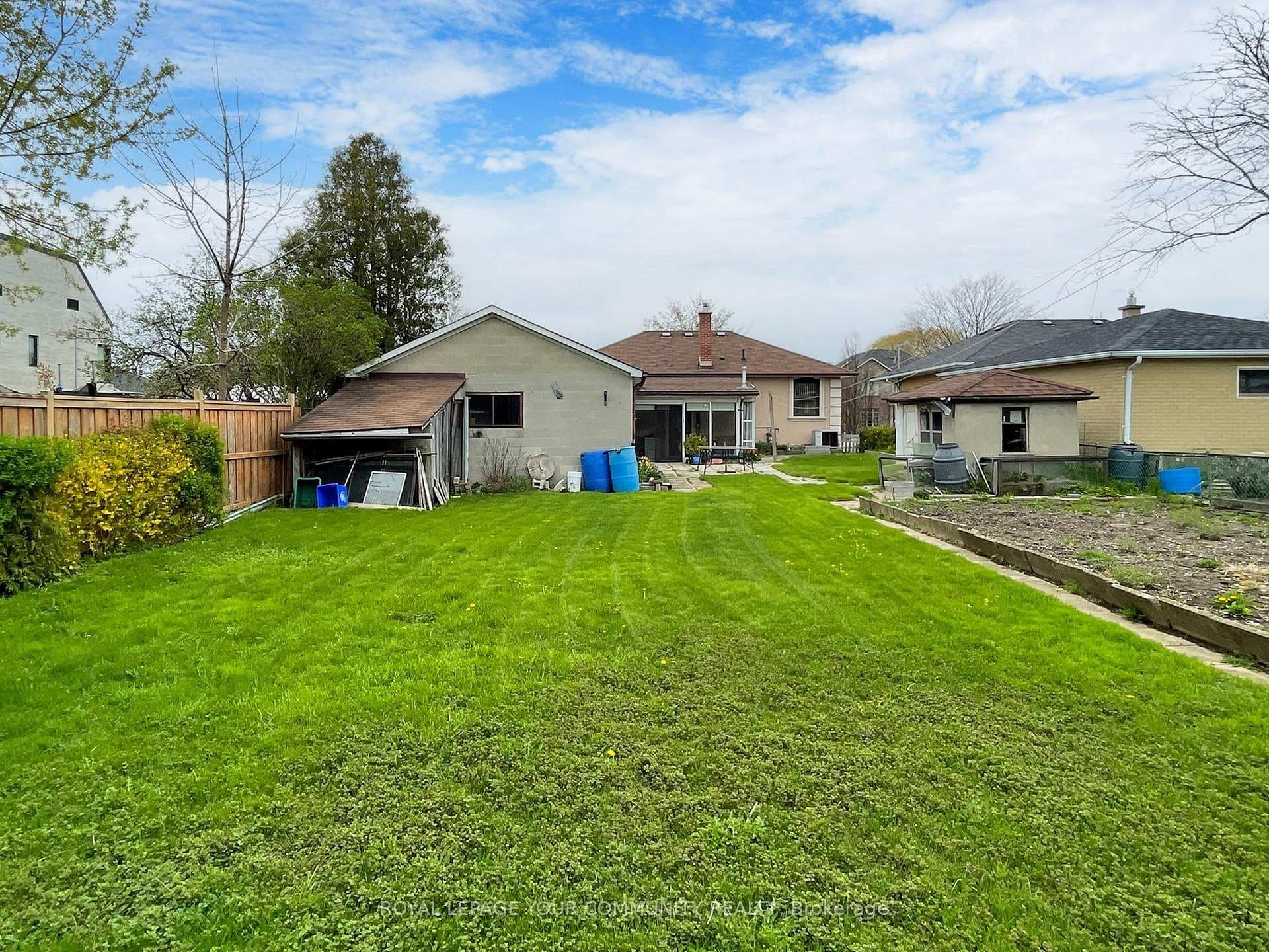 437 Rustic Road photo 30