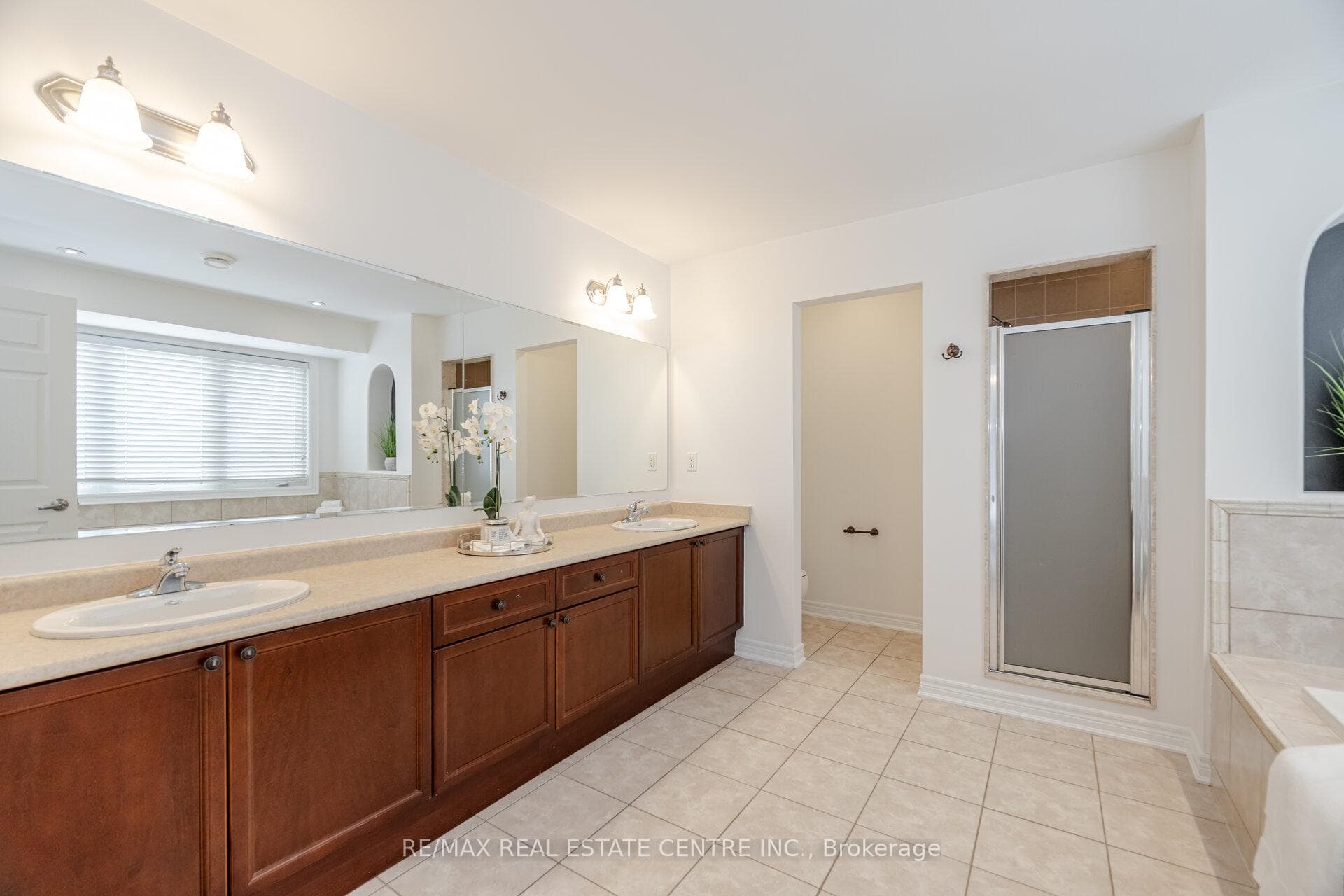 720 Reece Court photo 25