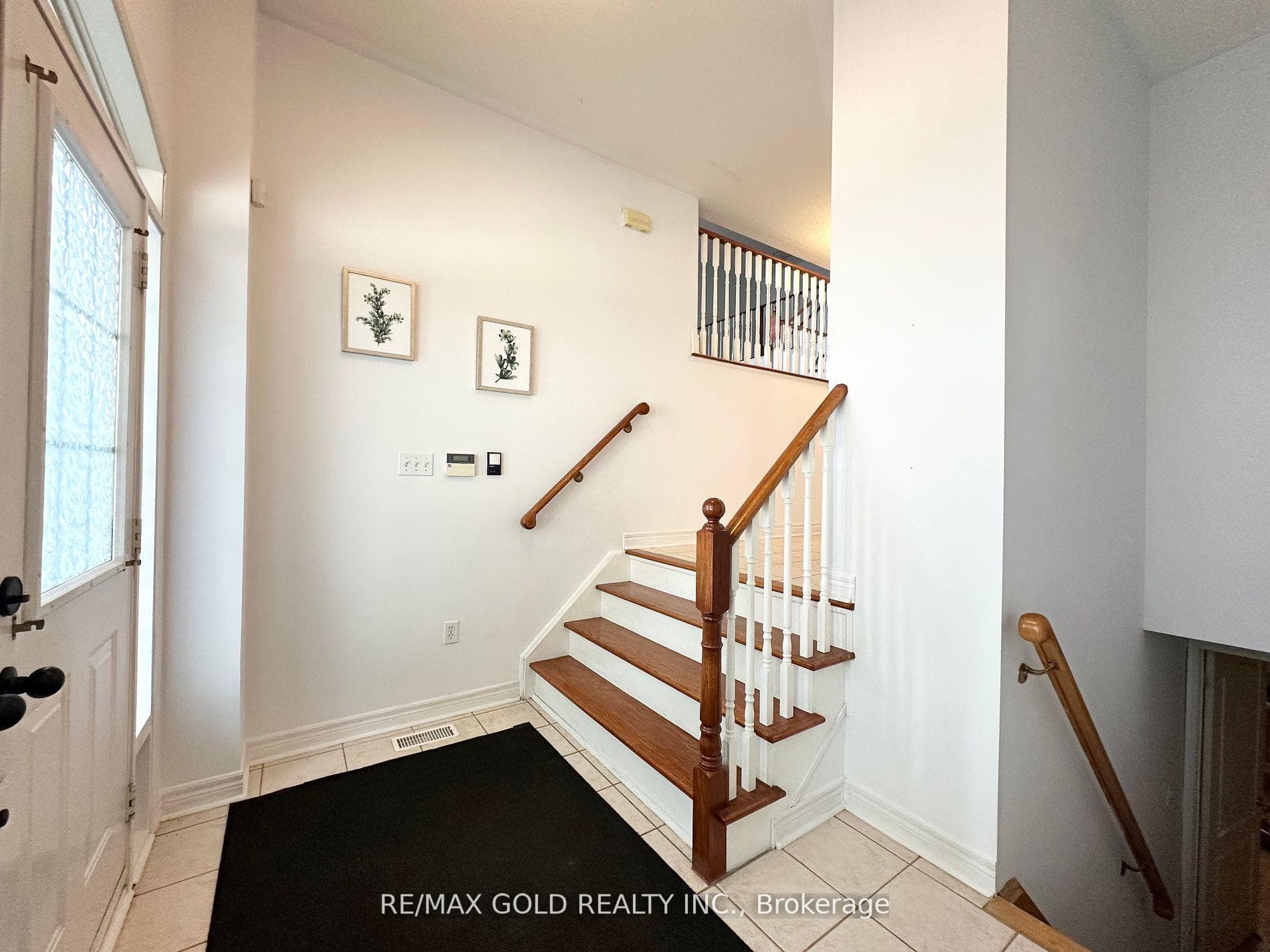 336 Edenbrook Hill Drive Unit Upper photo 2
