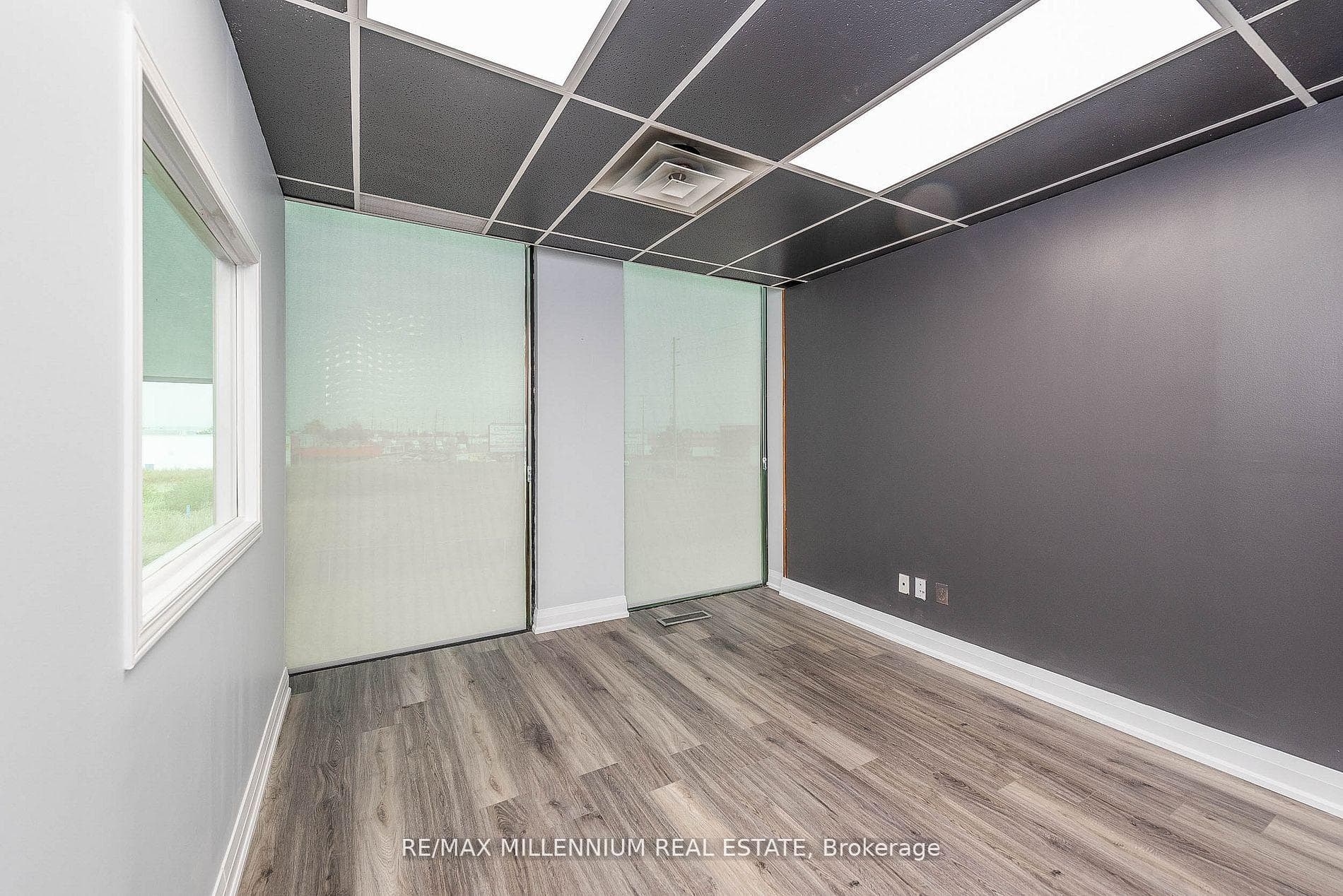 1300 Steeles Avenue Unit 226/229 photo 11