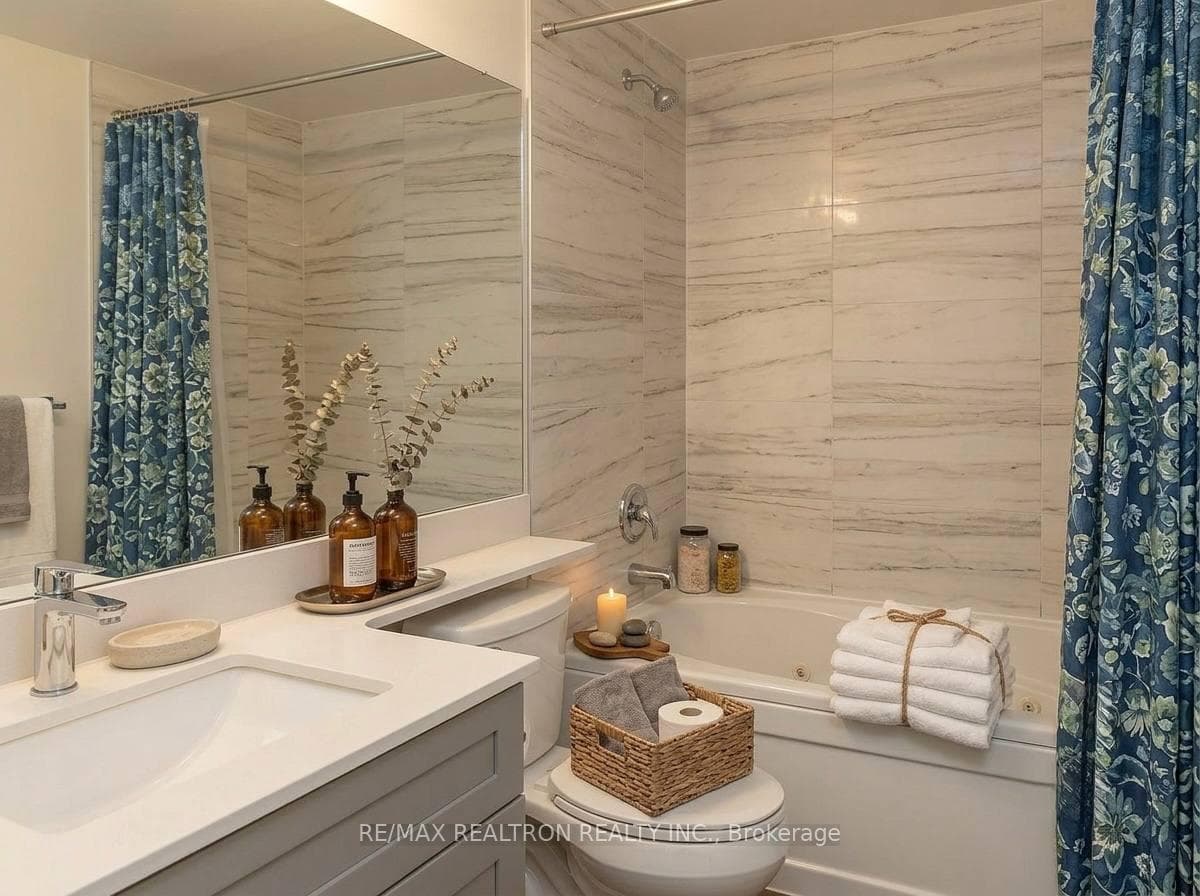 7805 Bayview Avenue Unit 705 photo 9