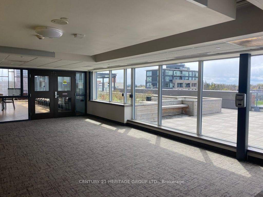 10415 Yonge Street Unit 814 photo 28