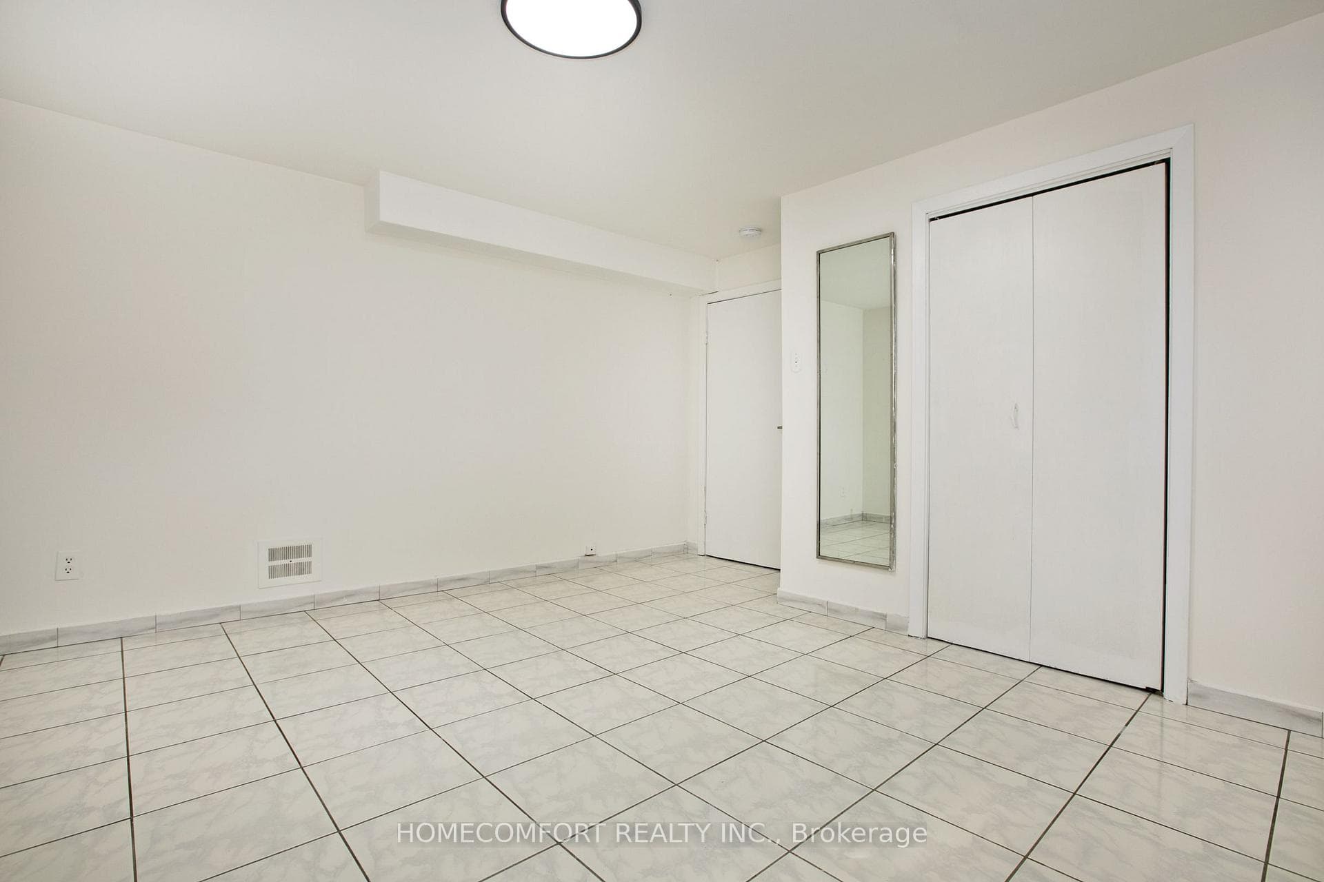 548A Brimley Road photo 27