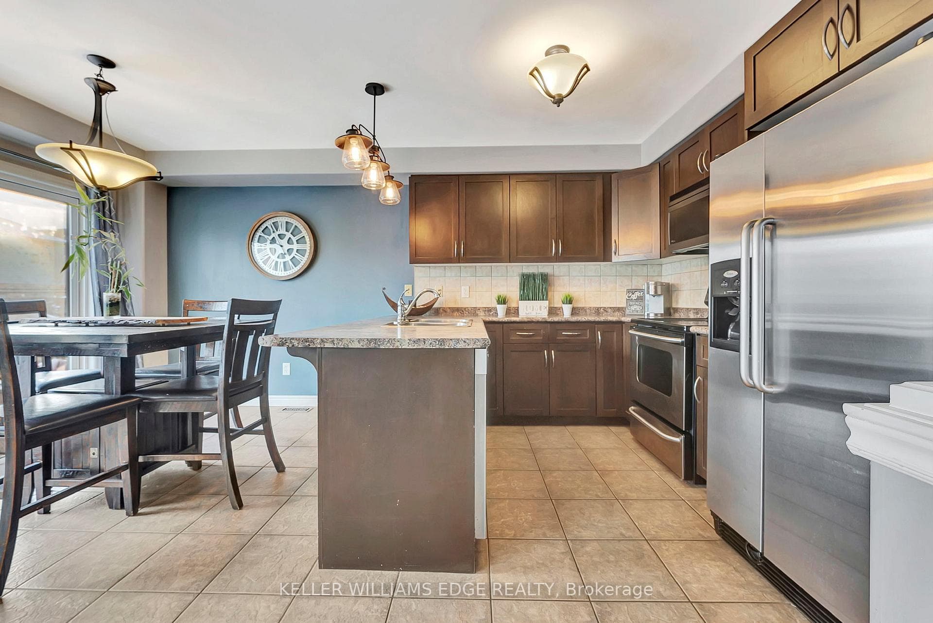 20 Donald Bell Drive photo 12
