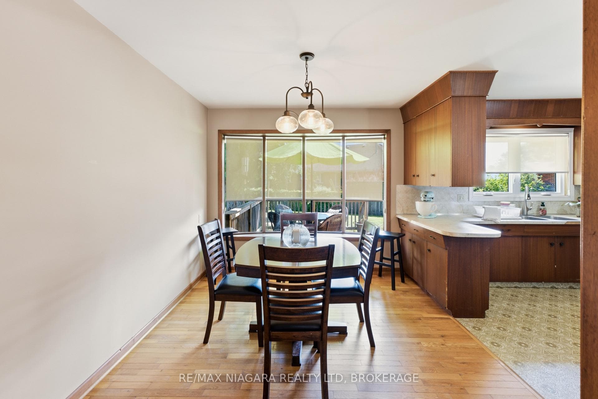 3374 Marlin Court photo 4