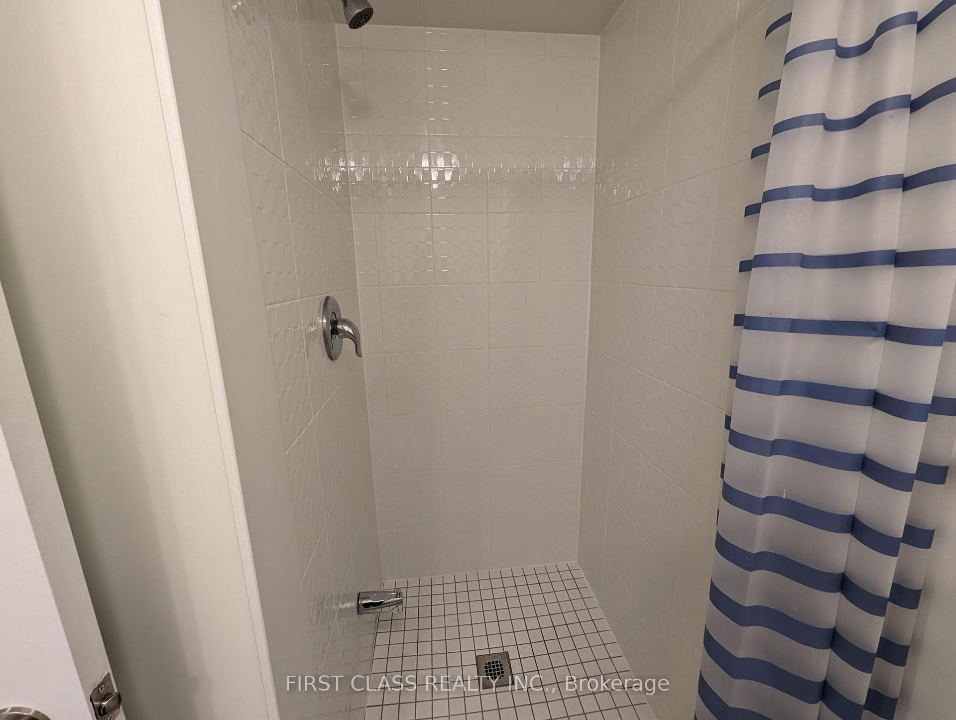 656 Copper Creek Drive photo 12